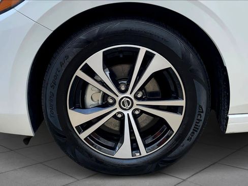 Used 2023 Nissan Sentra SV image 10