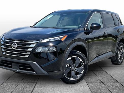 Used 2025 Nissan Rogue SV AWD/4WD image 1