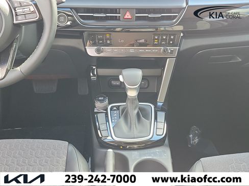 New 2026 Kia Seltos S FWD image 18