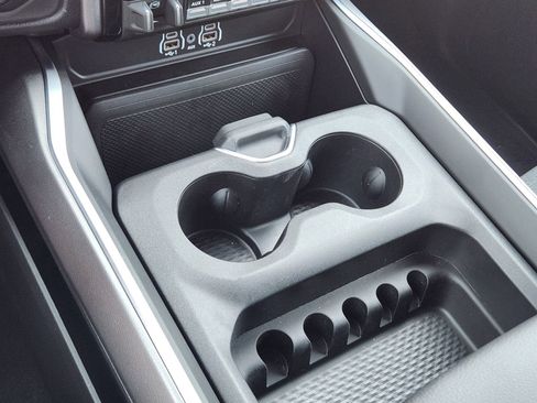 New 2026 RAM 2500 Lone Star AWD/4WD image 19
