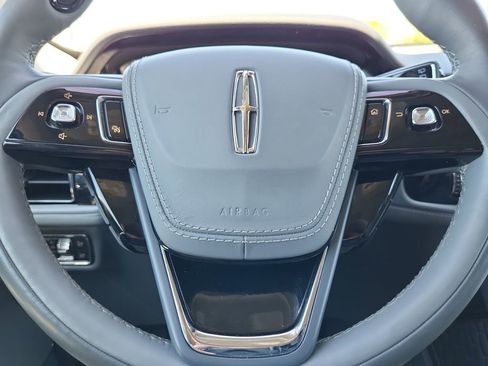 Used 2020 Lincoln Aviator Grand Touring w/ Equipment Group 302A AWD/4WD image 19