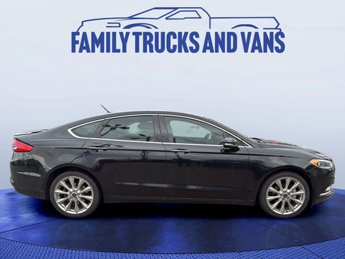 Used 2017 Ford Fusion Platinum image 6