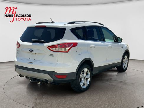 Used 2016 Ford Escape SE w/ Equipment Group 201A AWD/4WD image 5