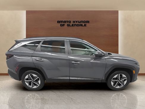 Certified 2025 Hyundai Tucson SEL AWD/4WD image 7