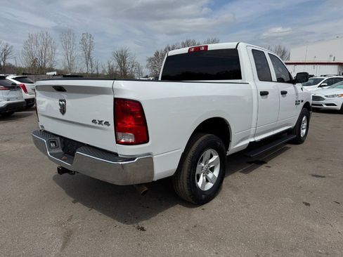 Used 2017 RAM 1500 ST w/ SXT Appearance Group AWD/4WD image 5