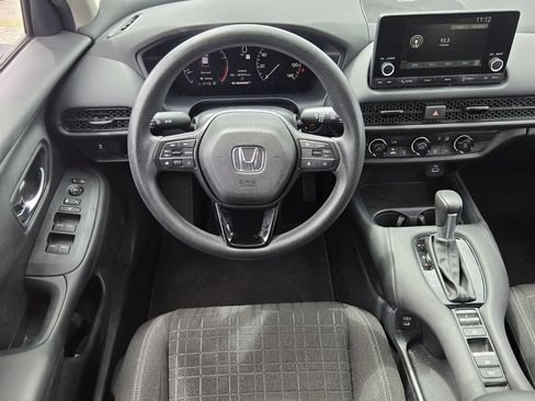 Used 2024 Honda HR-V LX image 12