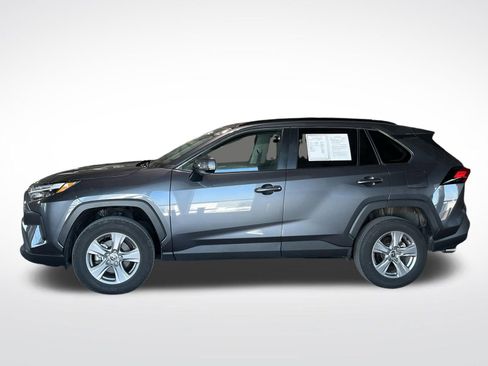 Used 2025 Toyota RAV4 XLE AWD/4WD image 7