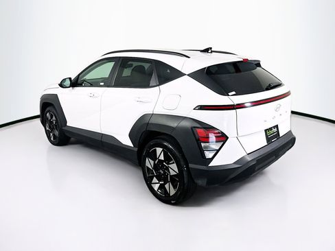 Used 2025 Hyundai Kona SEL FWD image 5