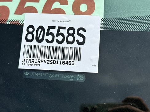 Used 2025 Toyota RAV4 XLE Premium AWD/4WD image 3