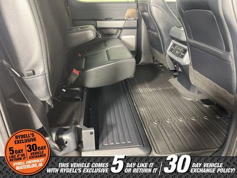 Used 2025 Ford F350 Lariat w/ Lariat Ultimate Package image 21