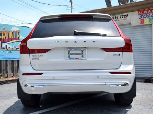 Used 2023 Volvo XC60 B6 Ultimate w/ Protection Package Premier AWD/4WD image 24
