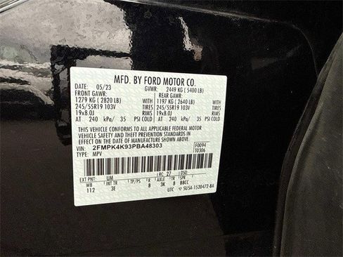 Used 2023 Ford Edge Titanium image 30