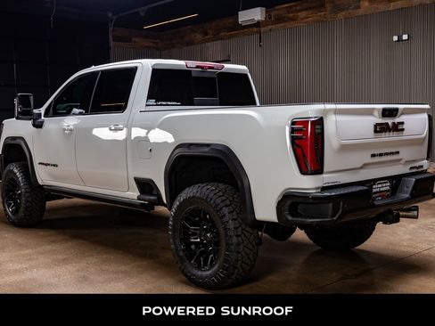 Used 2024 GMC Sierra 2500 AT4X AWD/4WD image 7