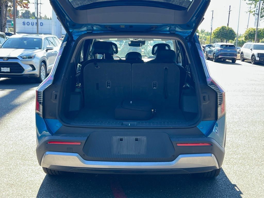 Certified 2024 Kia EV9 Wind AWD/4WD image 12