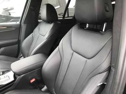 Used 2021 BMW X3 xDrive30e image 32