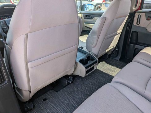 Used 2023 Honda Odyssey EX image 17