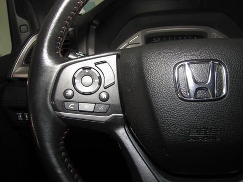Certified 2023 Honda Odyssey Sport image 5