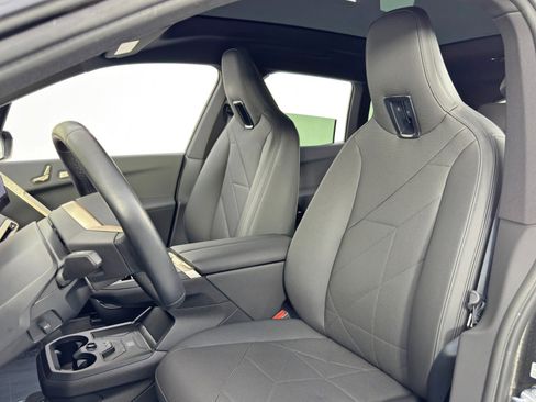 Used 2022 BMW iX xDrive50 w/ Premium Package image 40