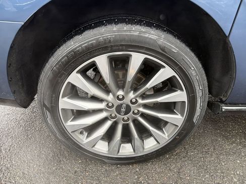 Used 2020 Lincoln Navigator L Reserve w/ Luxury Package image 33