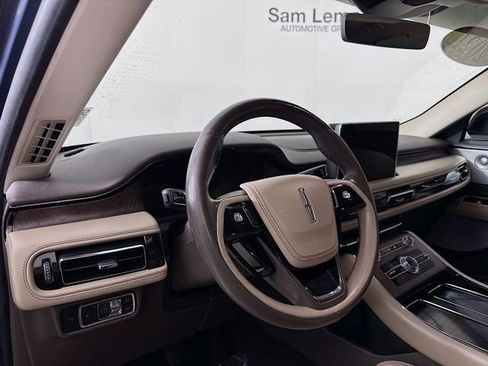 Used 2021 Lincoln Aviator Reserve w/ Equipment Group 202A image 11