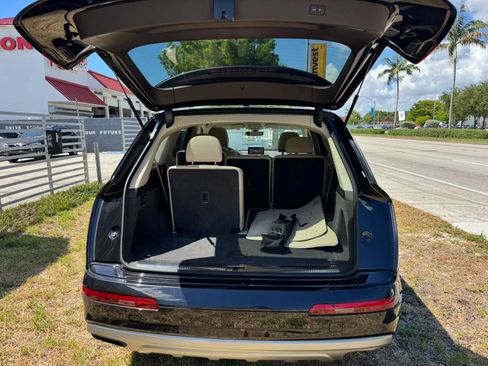 Used 2019 Audi Q7 3.0T Prestige AWD/4WD image 6