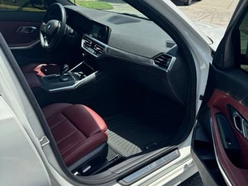 Used 2022 BMW 330i Sedan w/ Driving Assistance Package RWD image 14