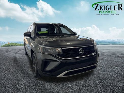Used 2022 Volkswagen Taos S AWD/4WD image 8