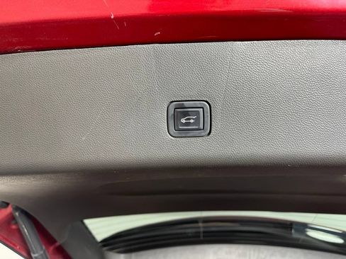 Certified 2022 Chevrolet Traverse Premier AWD/4WD image 30