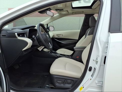 Certified 2026 Toyota Corolla XLE image 14