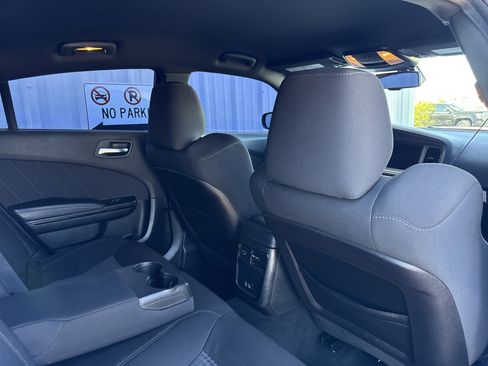 Used 2023 Dodge Charger R/T w/ Blacktop Package image 43