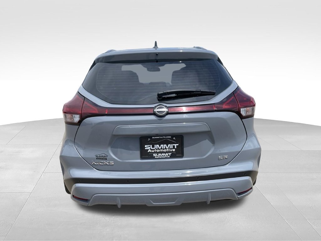 Used 2024 Nissan Kicks SR w/ SR Premium Package FWD image 25