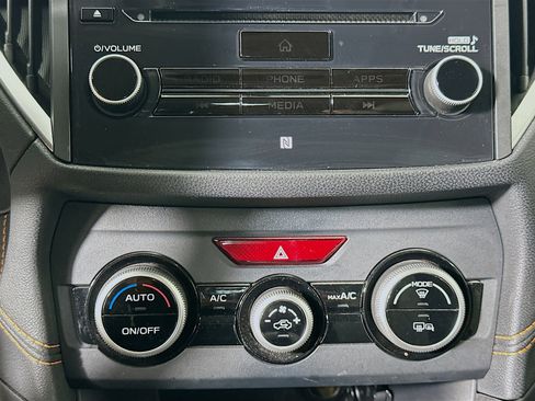 Used 2018 Subaru Crosstrek 2.0i Limited image 23