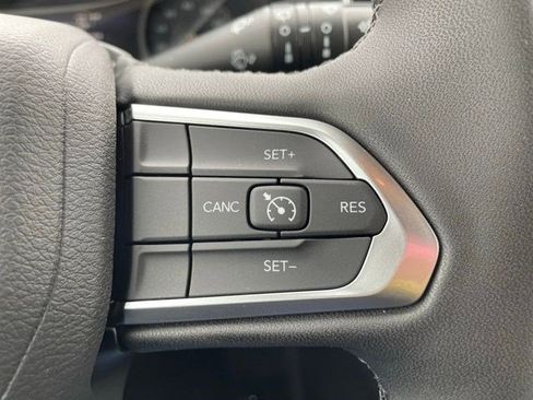 New 2026 Jeep Compass Latitude AWD/4WD image 16