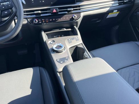 New 2026 Kia Sportage X-Line AWD/4WD image 17