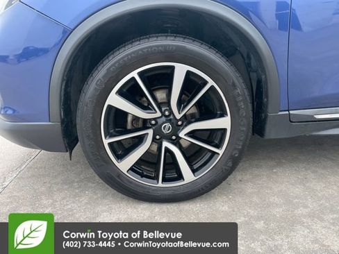 Used 2020 Nissan Rogue SL AWD/4WD image 26