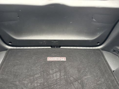 Used 2018 Hyundai Tucson SE w/ Cargo Package FWD image 30