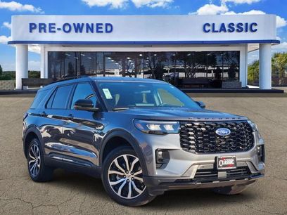 Used 2025 Ford Explorer ST-Line