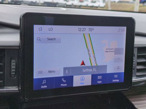 Used 2022 Ford Explorer Limited w/ Equipment Group 301A RWD image 23