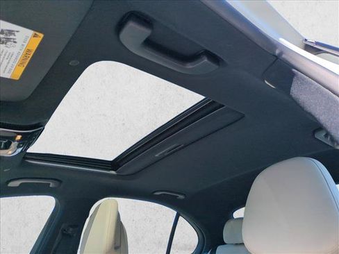 Certified 2025 Mercedes-Benz C 300 Sedan image 18