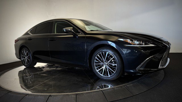 Used 2023 Lexus ES 350 w/ Premium Package FWD image 27