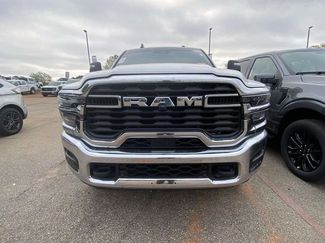 Used 2025 RAM 2500 Big Horn video 2