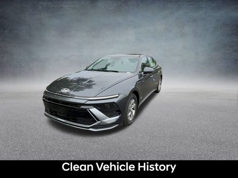 Used 2026 Hyundai Sonata SE FWD image 9