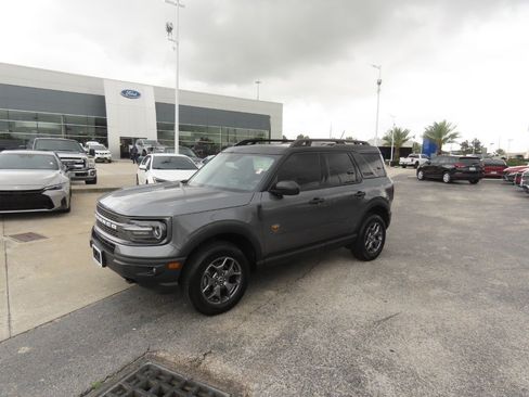 Used 2024 Ford Bronco Sport Badlands AWD/4WD image 2