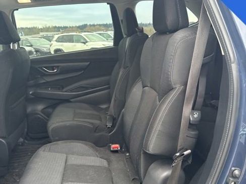 Used 2025 Subaru Ascent Premium image 9