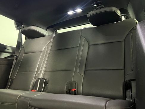 Used 2024 Chevrolet Tahoe LT image 32