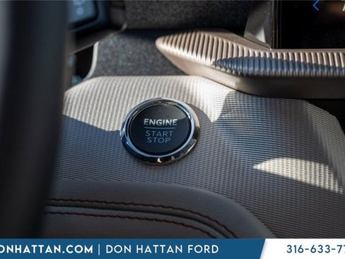 New 2026 Ford Explorer Active w/ Active Comfort Package image 12