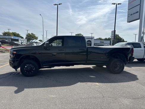 New 2025 RAM 3500 Laramie w/ Night Edition AWD/4WD image 3