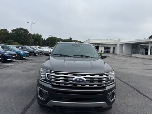 Used 2021 Ford Expedition Limited AWD/4WD image 2