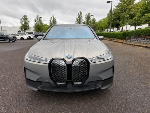 Used 2023 BMW iX xDrive50 w/ Convenience Package AWD/4WD image 2