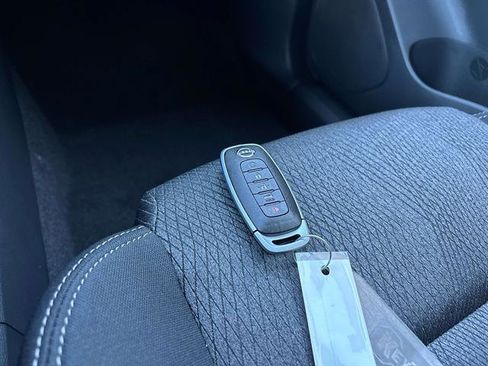 Used 2026 Nissan Rogue SV image 24